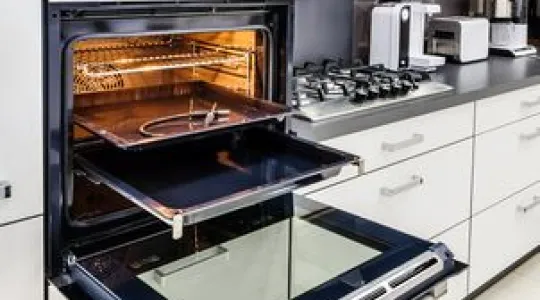 Oven