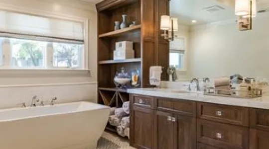 clean bathroom