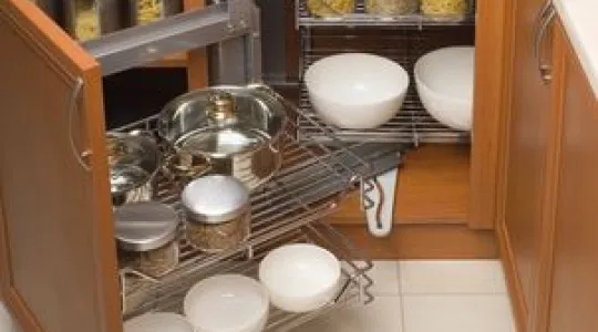 kitchen cabinet cleaning